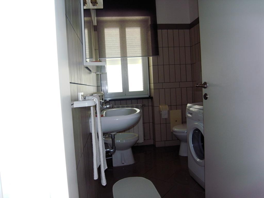La Zucca A Pois Apartment Formia Ruang foto